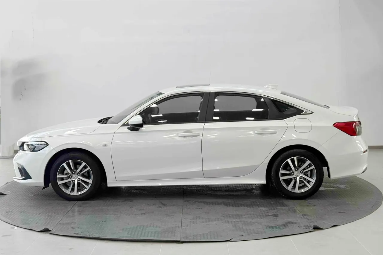 Honda 2022 Civic 1.5T Stepless 180TURBO Shangqing Edition Automatic Gear 4