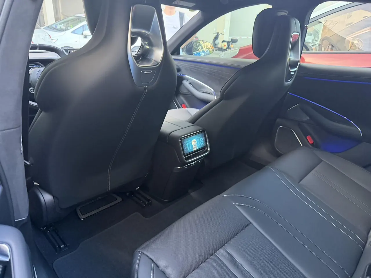 MI 2026 SU7 Pro automatic gear 3