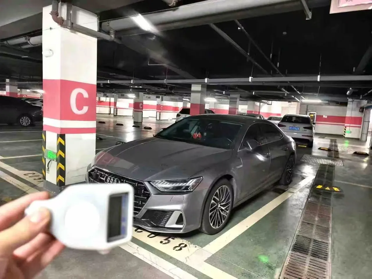 Open image lightbox: Audi 2022 A7L 2.0TFSI 45TFSI S-line Zhumeng New Edition Automatic Gear