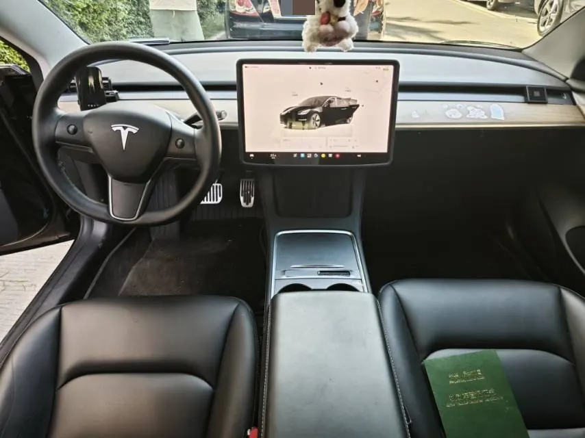 Tesla 2022 Model 3 rear-wheel drive version of automatic transmission 8