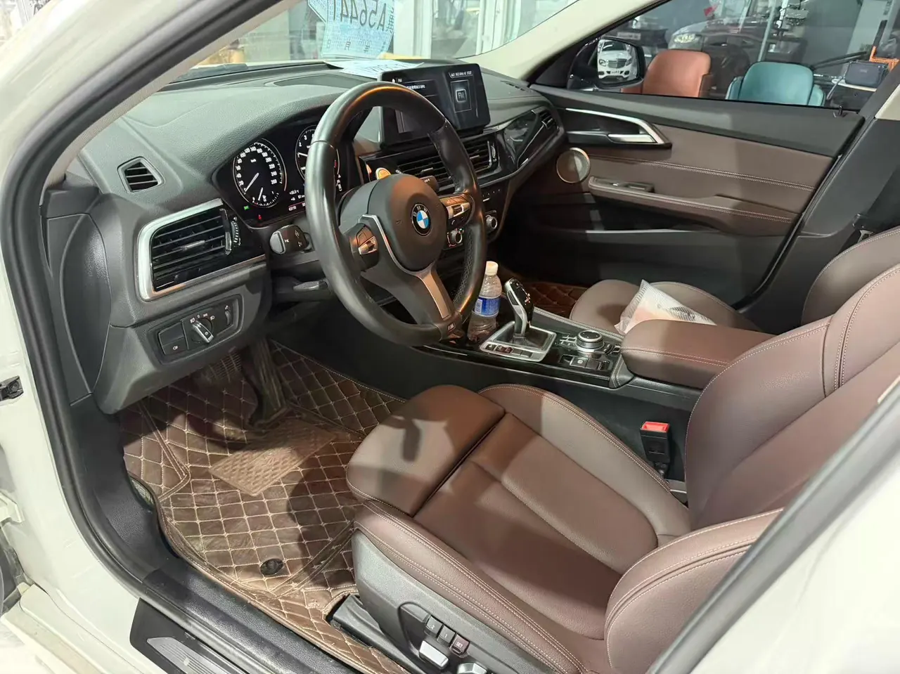 BMW 1 Series 2022 120i 1.5T M Sports Obsidian Night Edition Automatic Gear 4