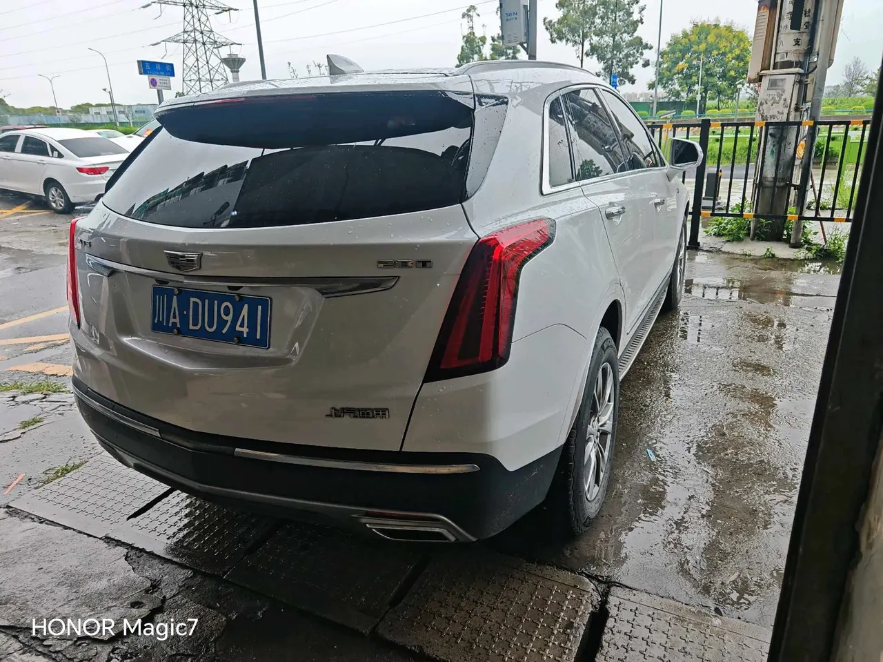 Cadillac 2020 XT5 2.0T 28T Luxury Automatic Gear 4