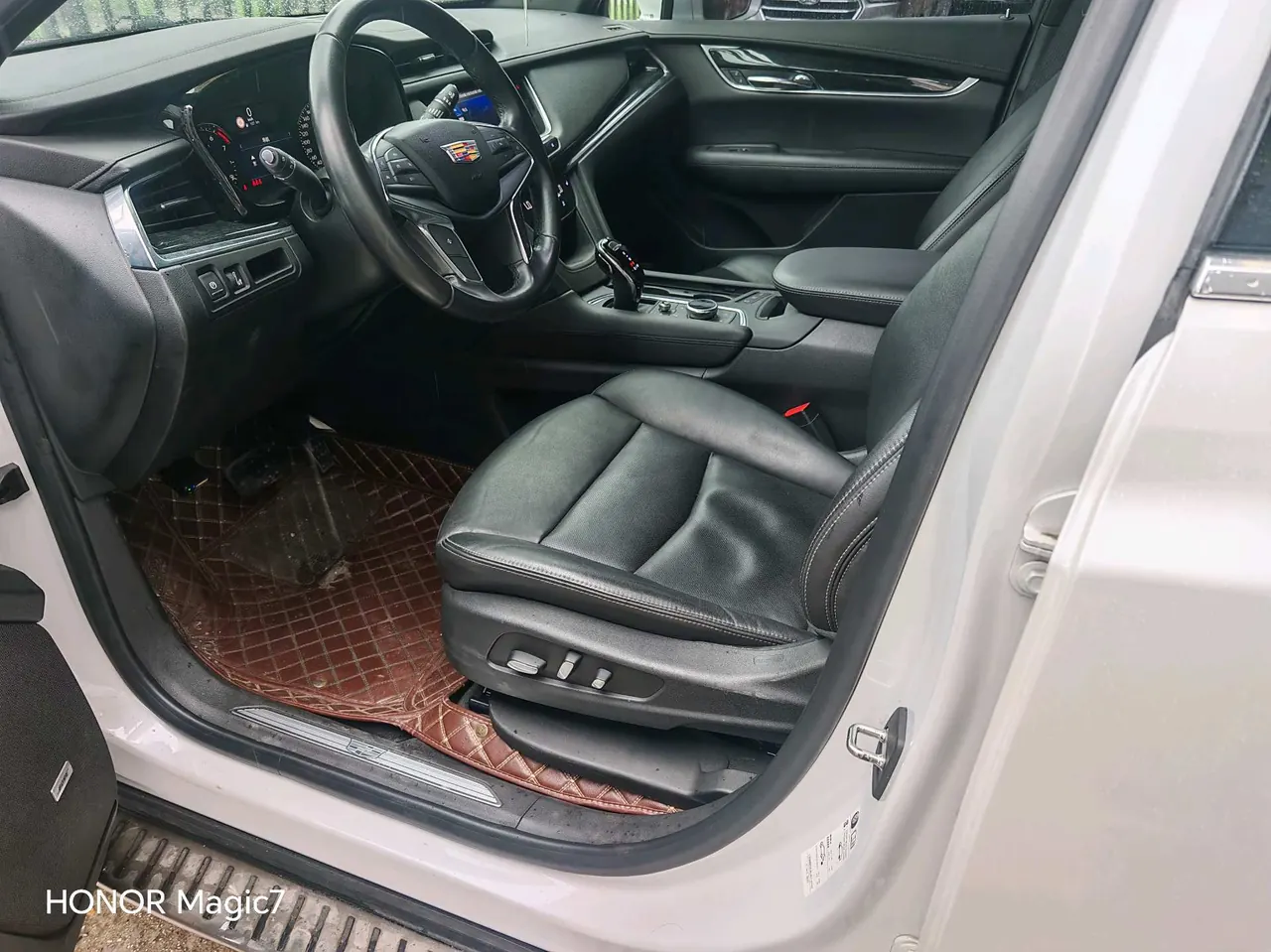 Cadillac 2020 XT5 2.0T 28T Luxury Automatic Gear 5