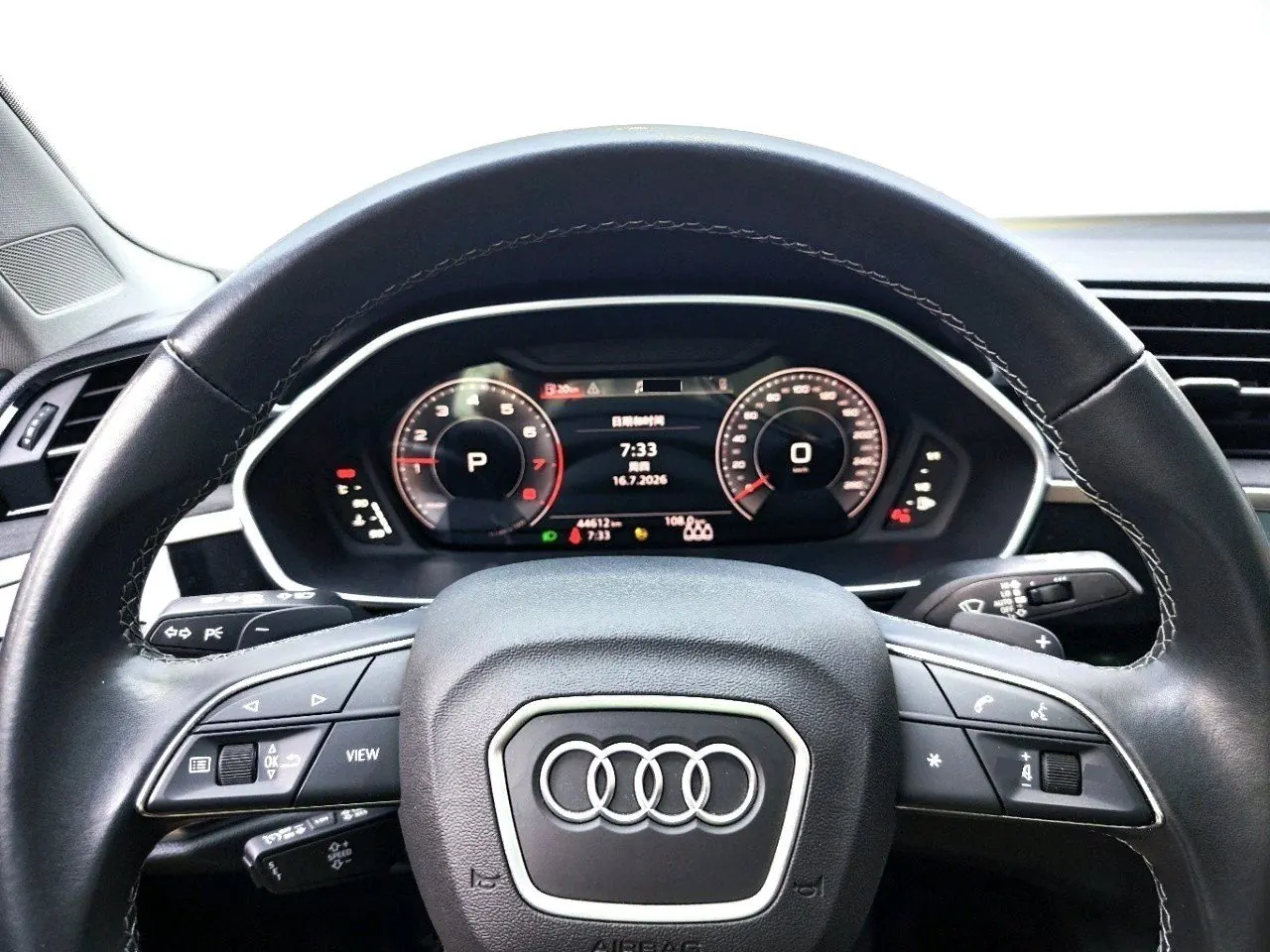 Audi 2022 Q3 1.4TFSI 35TFSI Fashion Dynamic Automatic 11