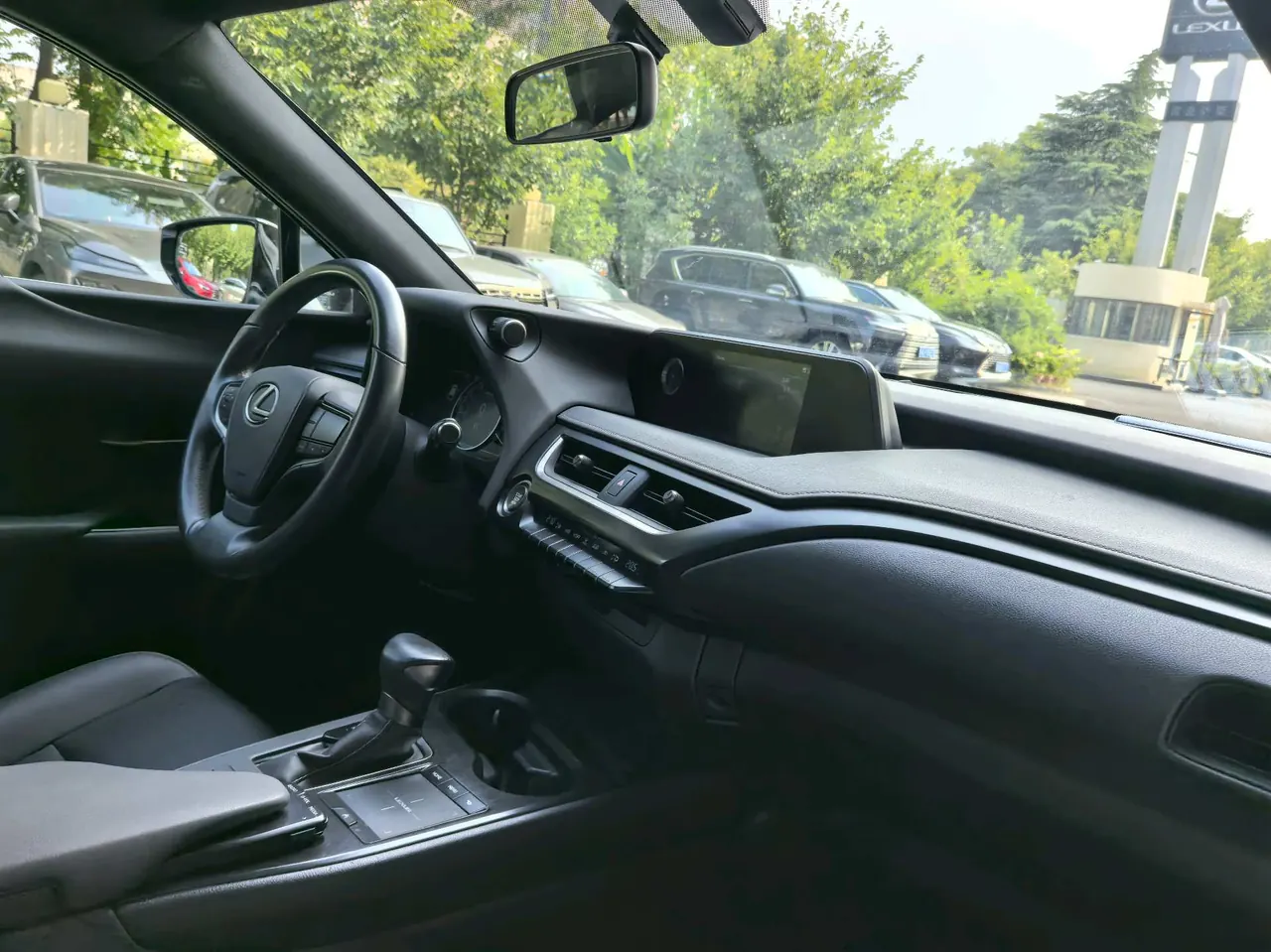 Lexus UX (Imported) 2020 UX200 2.0 Stepless Special Edition Automatic Gear 15