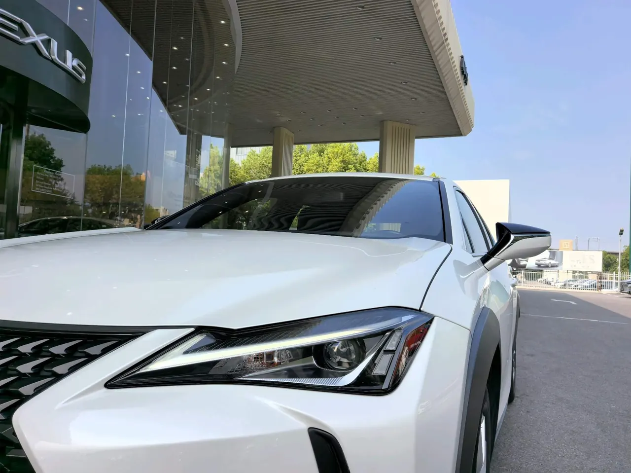 Lexus UX (Imported) 2020 UX200 2.0 Stepless Special Edition Automatic Gear 7