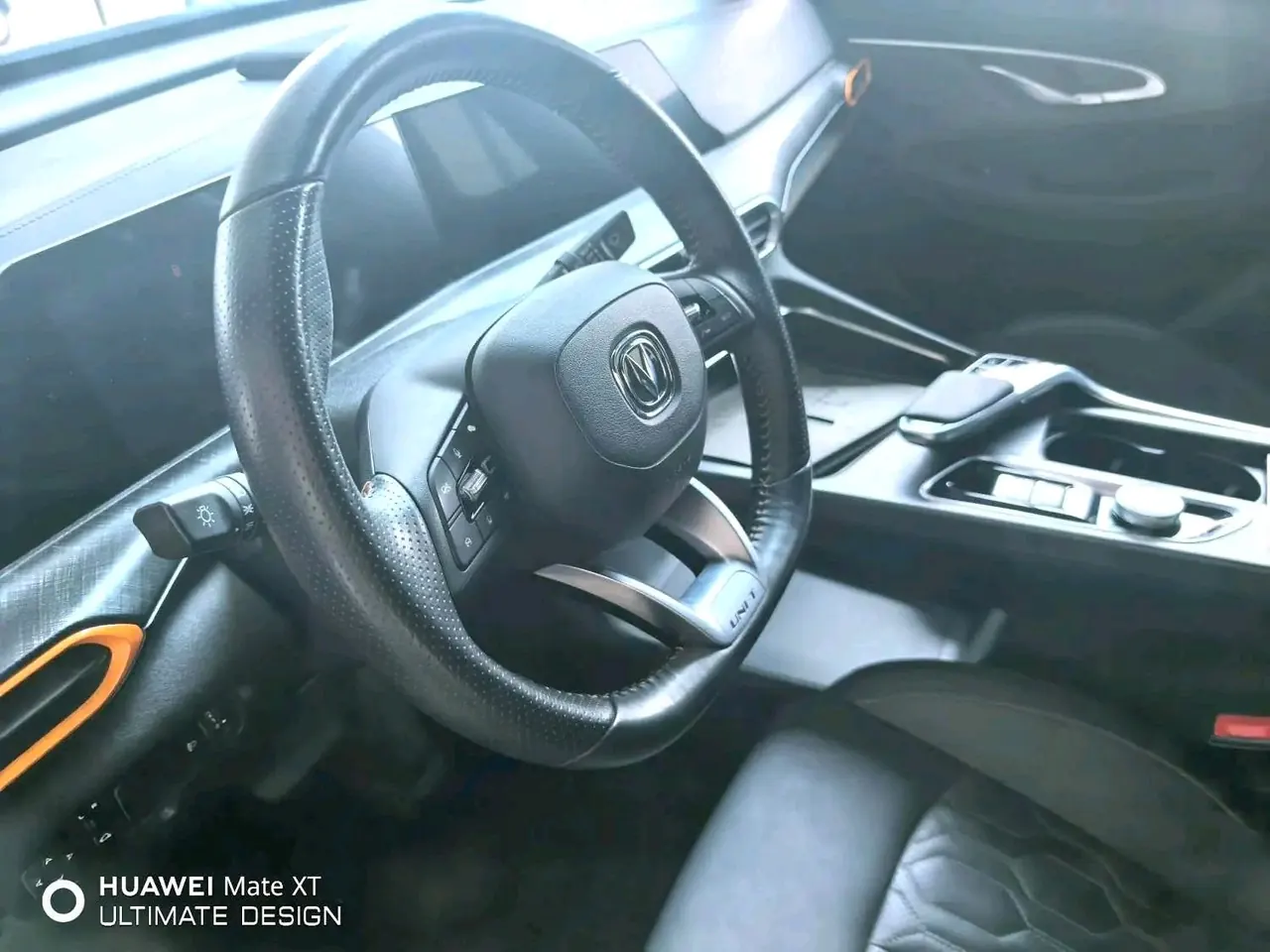 ChangAn 2022 UNI-T 2.0T Honorable Automatic 5