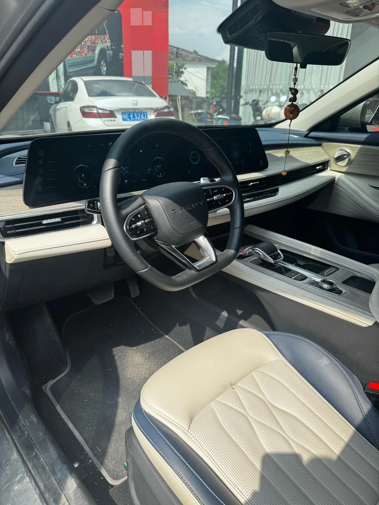 Chery 2022 Erez 8 1.6T Elegant Automatic Gear 2