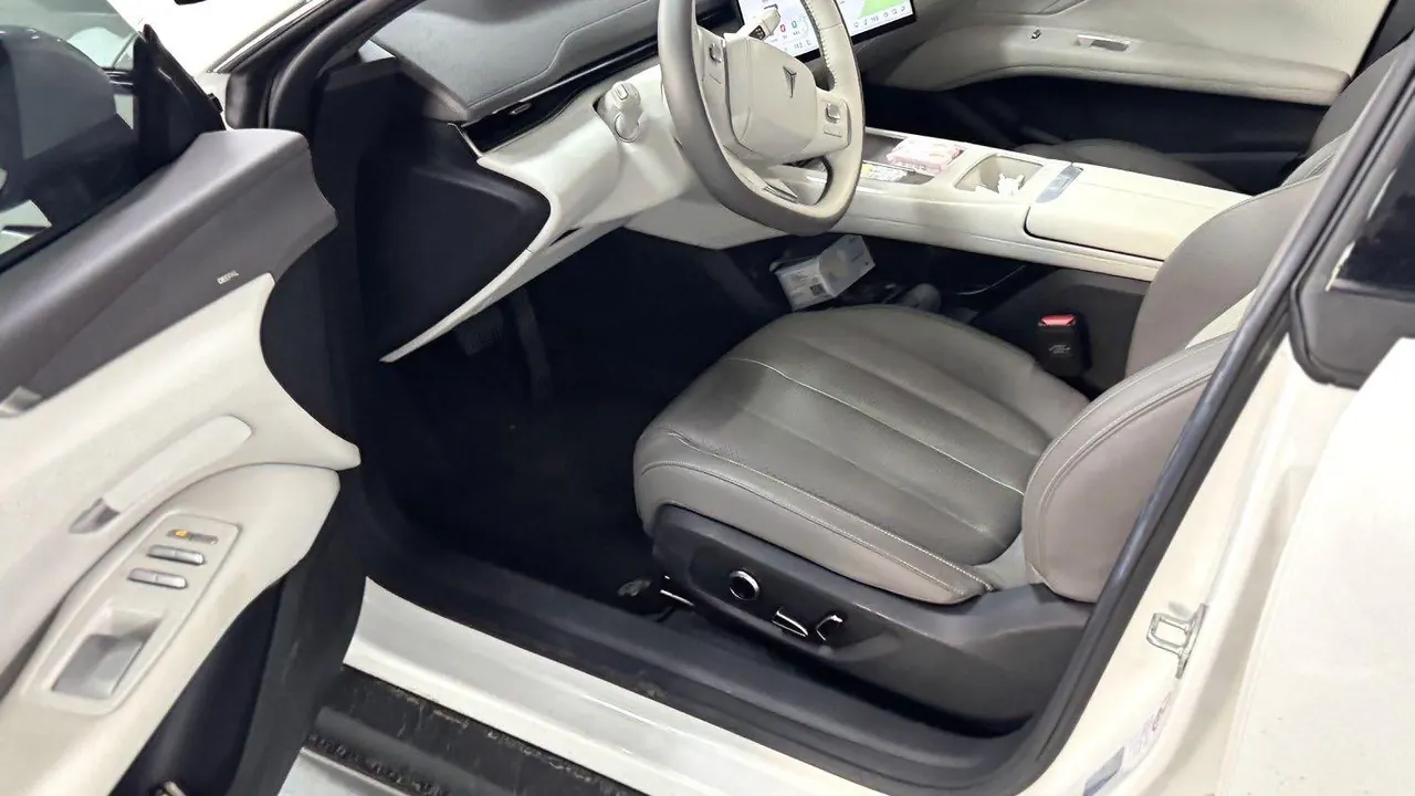 ChangAn Deepal 2024 L 07 530Max Pure Electric Edition Automatic Gear 4