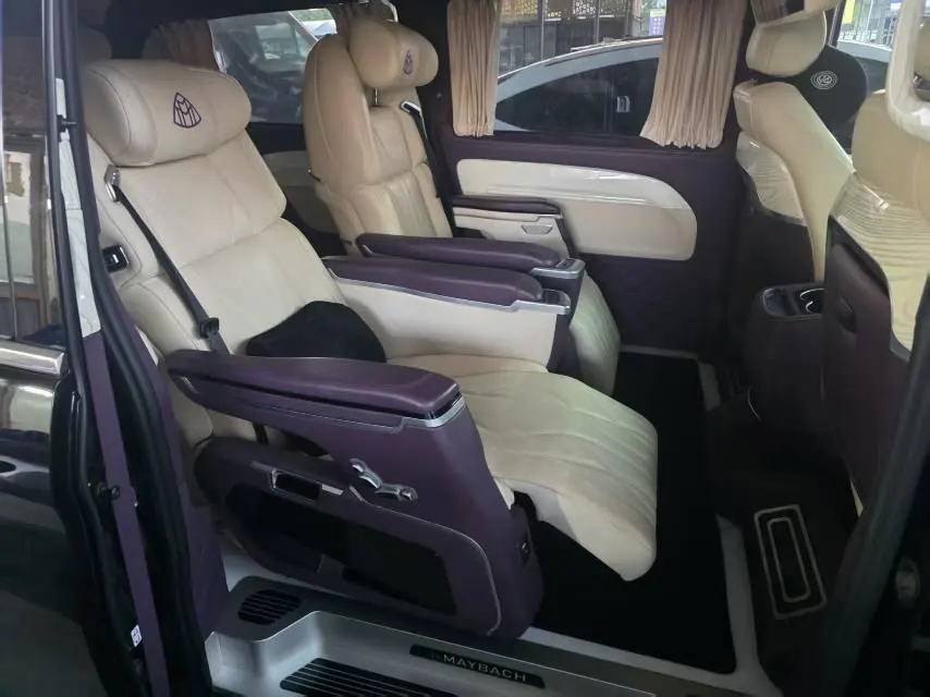 Mercedes Benz 2024 Vito 2.0T Elite Edition 7-seat Automatic Gear 4