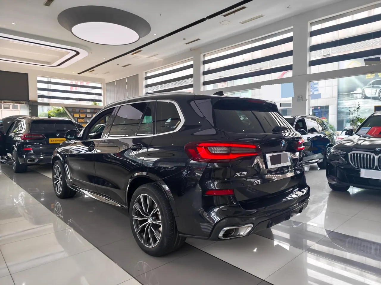 BMW 2022 X5 xDrive 30Li 2.0T exclusive m sports suit automatic gear 4