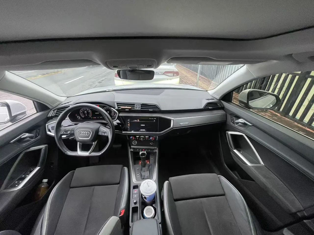 Audi 2022 Q3 1.4TFSI 35TFSI Fashion Dynamic Automatic 4