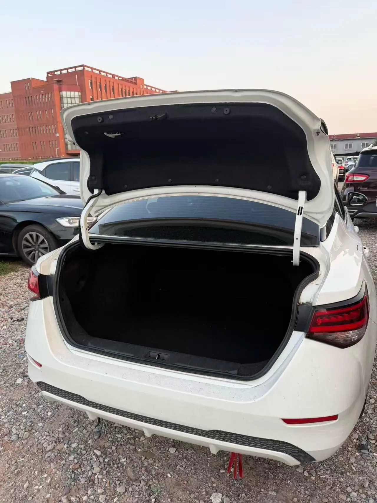 Nissan 2022 Sylphy e-POWER 1.2 Super Zhilian PLUS Automatic Gear 4