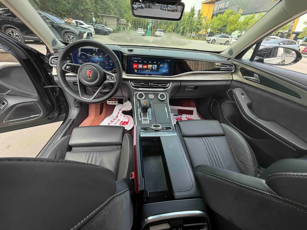 HongQi 2020 H9 48V 2.0T Zhilian Qi Chang Edition Automatic Gear 13