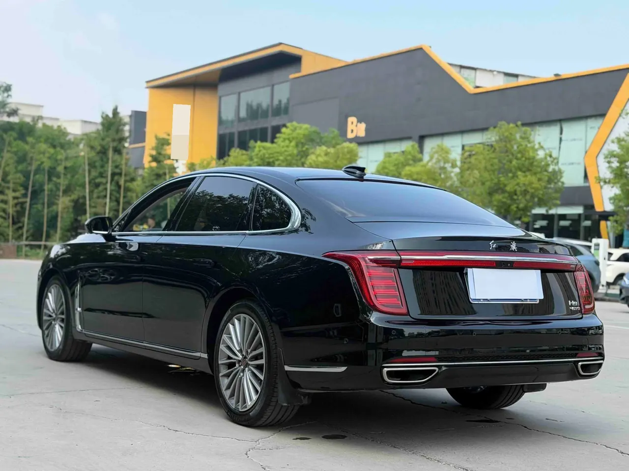 HongQi 2020 H9 48V 2.0T Zhilian Qi Chang Edition Automatic Gear 18