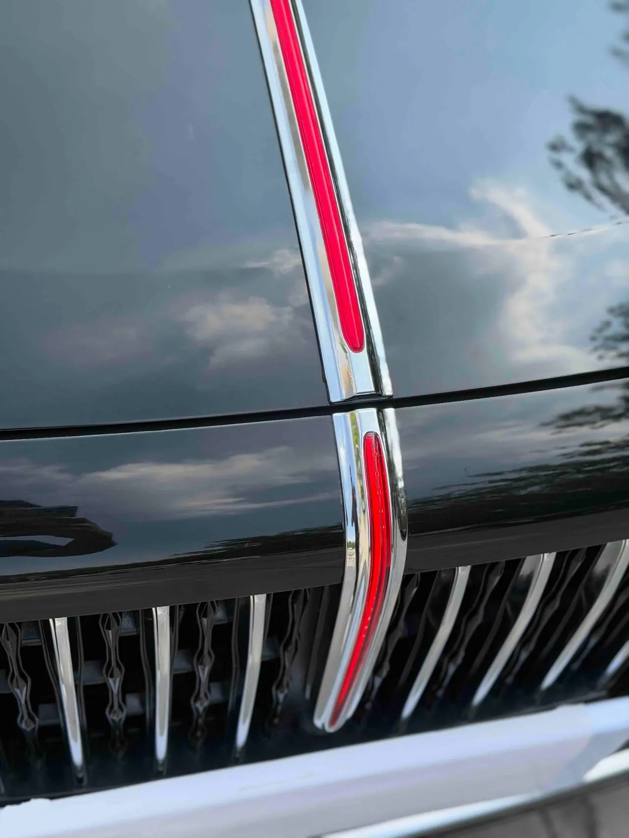 HongQi 2020 H9 48V 2.0T Zhilian Qi Chang Edition Automatic Gear 5