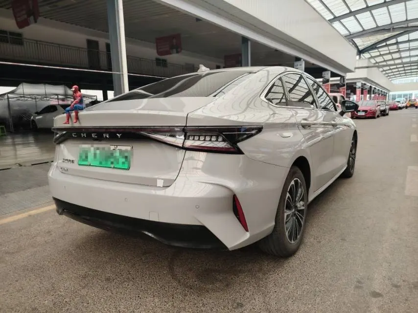 Chery 2024 Fengyun A8 1.5T 127 Wind-by-Wind Edition Automatic Gear 4