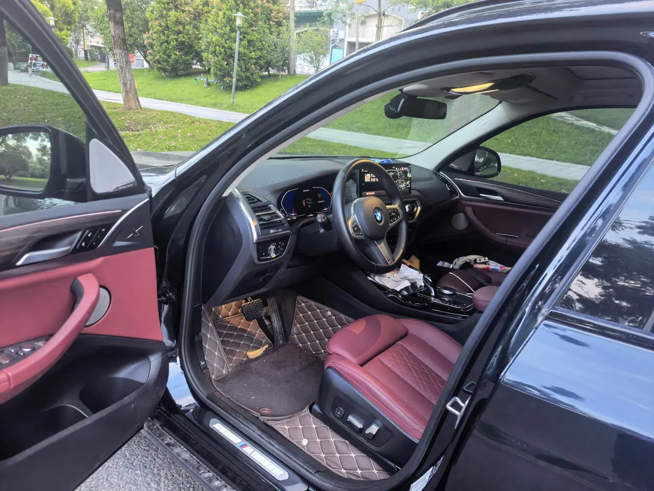 BMW 2022 X3 xDrive30i 2.0T Leading M Obsidian Night Kit (Changed to 2) Automatic Gear 3