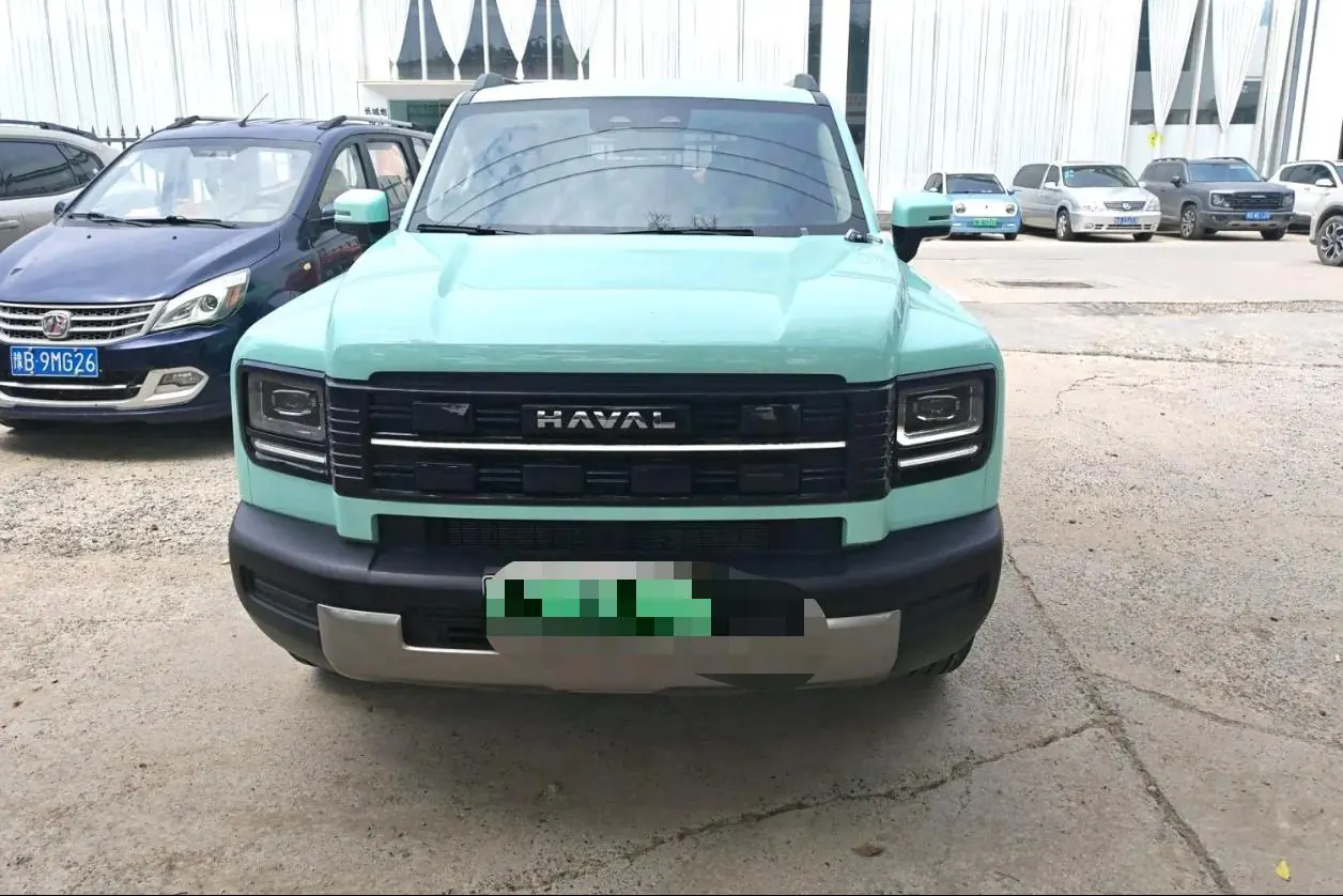 Haval 2026 Raptors Hi4 1.5T 200 Ultra Pilot Edition Automatic Gear 2