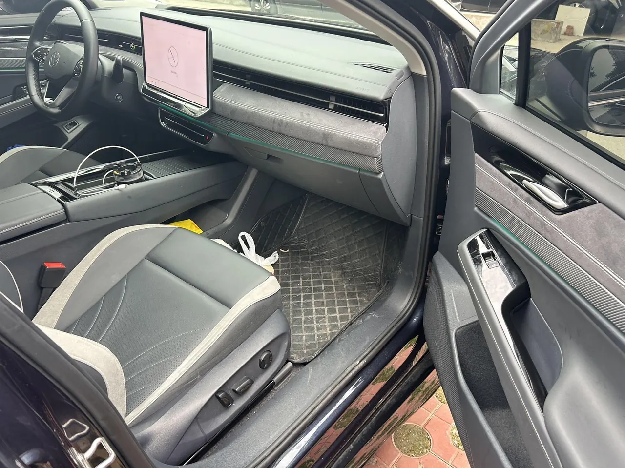 Volkswagen 2024 ID. 7 VIZZION First Edition Automatic Transmission 6