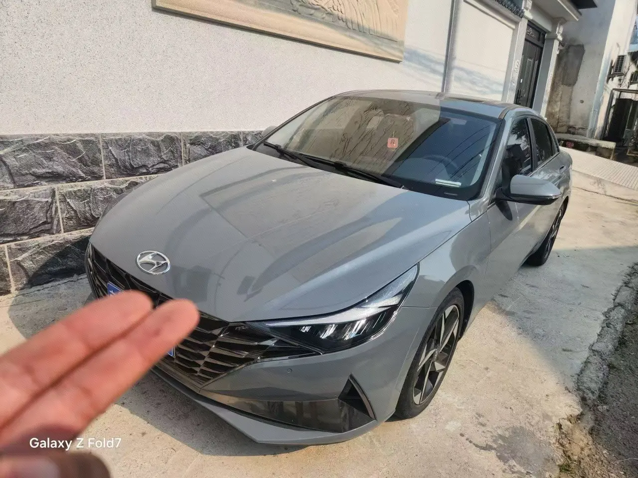 Open image lightbox: Hyundai 2022 Elantra -3-compartment 1.5 stepless LUX premium automatic gear
