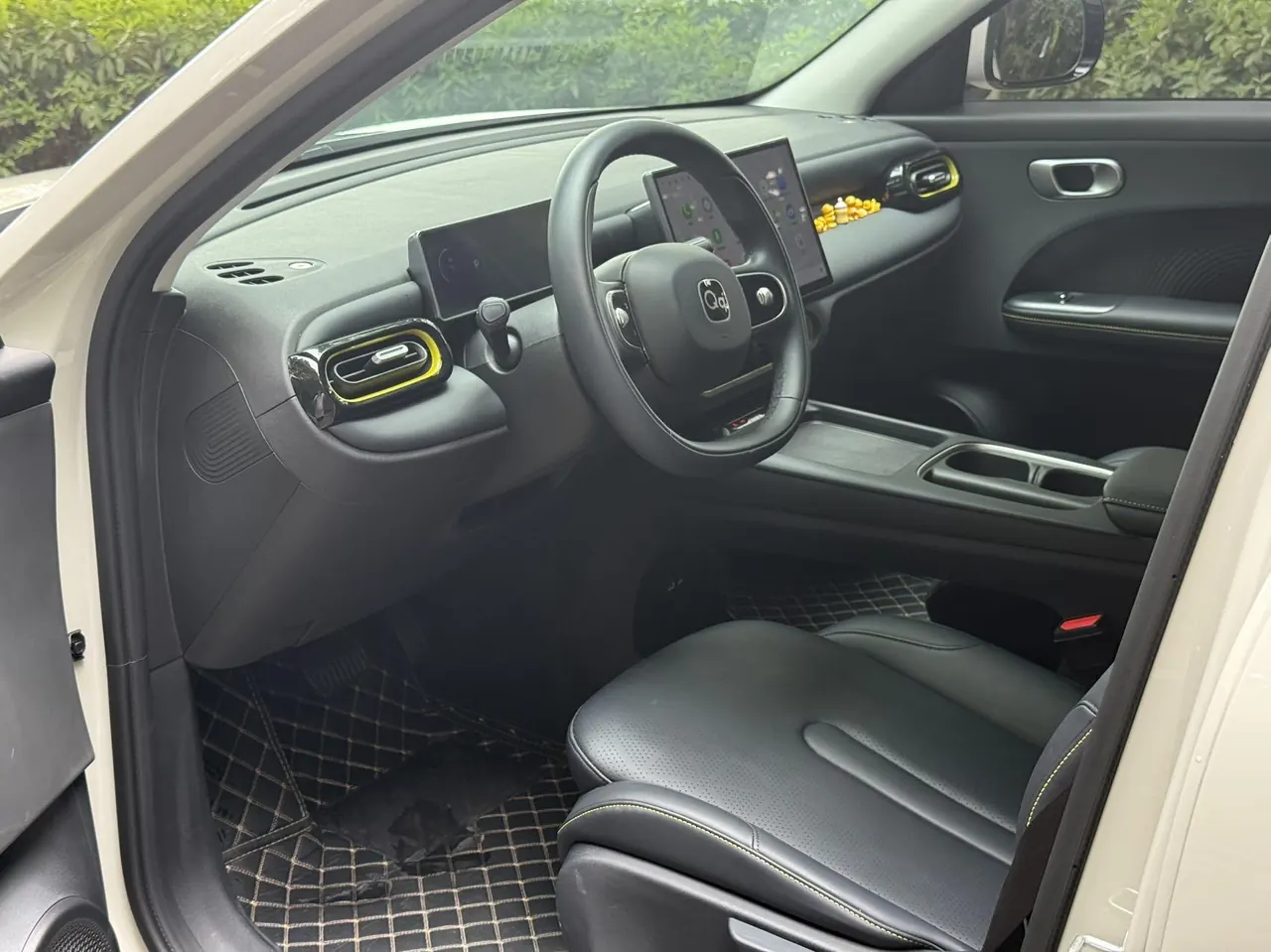Chery 2026 QQ3 EV 420 Love Edition Automatic Gear 4