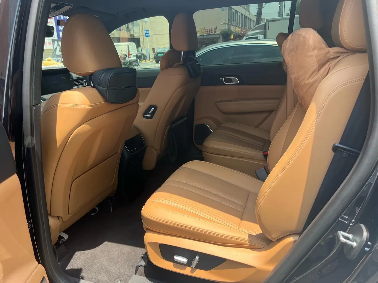 Li 2020 ONE 1.2T extended range 6-seat automatic gear 3