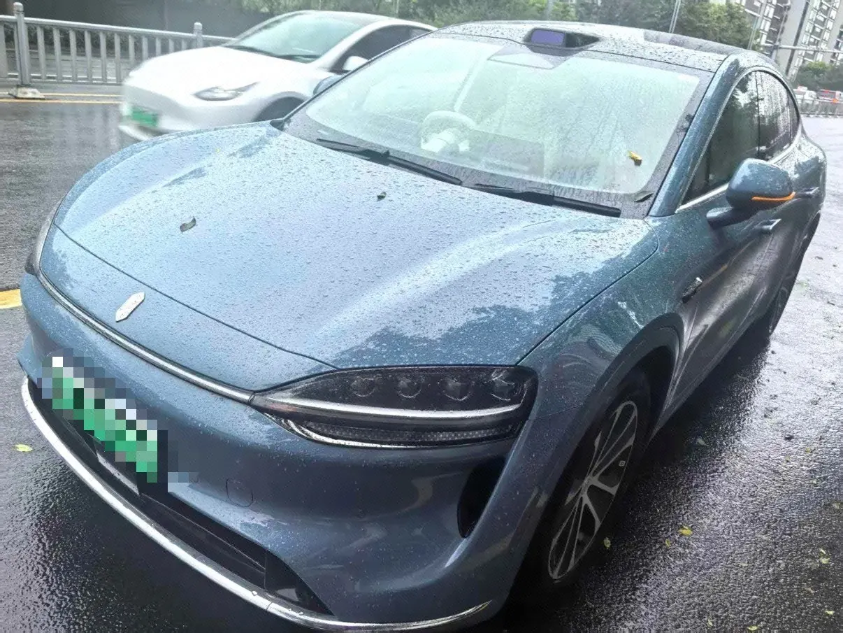 打开图片灯箱:Intellectual 2026 R7 Pure Electric Max (192 Line Laser Radar) Automatic Gear