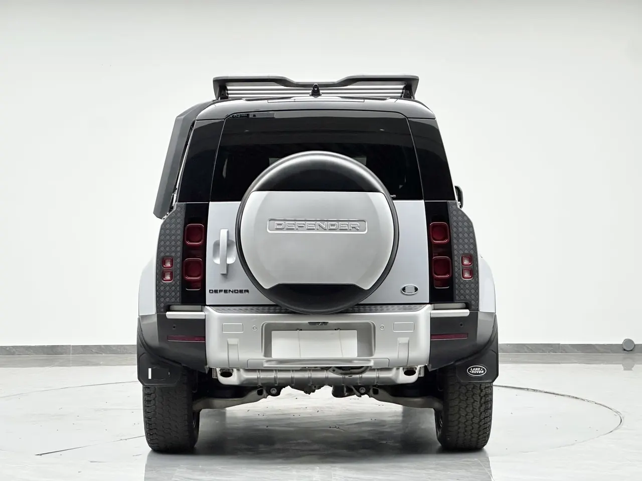 Land Rover Guard (Imported) 2022 Guard 110 48V 3.0T P400 X-DYNAMIC HSE Automatic Gear 8