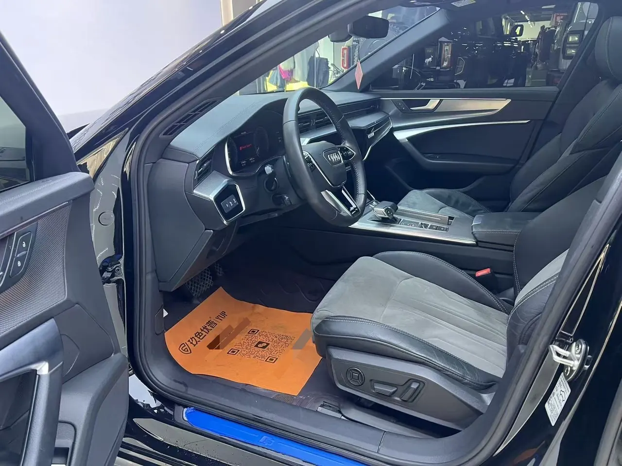 Audi 2020 A6L e-tron 2.0TFSI 55TFSI e Quattro automatic 5