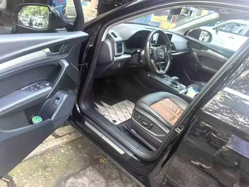 Audi 2020 Q5L 2.0TFSI 45TFSI exclusive fashion automatic 5