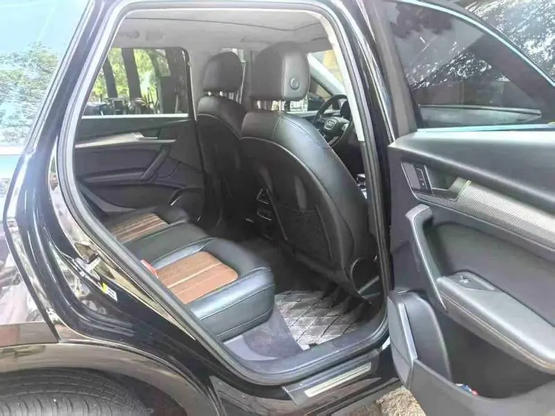 Audi 2020 Q5L 2.0TFSI 45TFSI exclusive fashion automatic 6