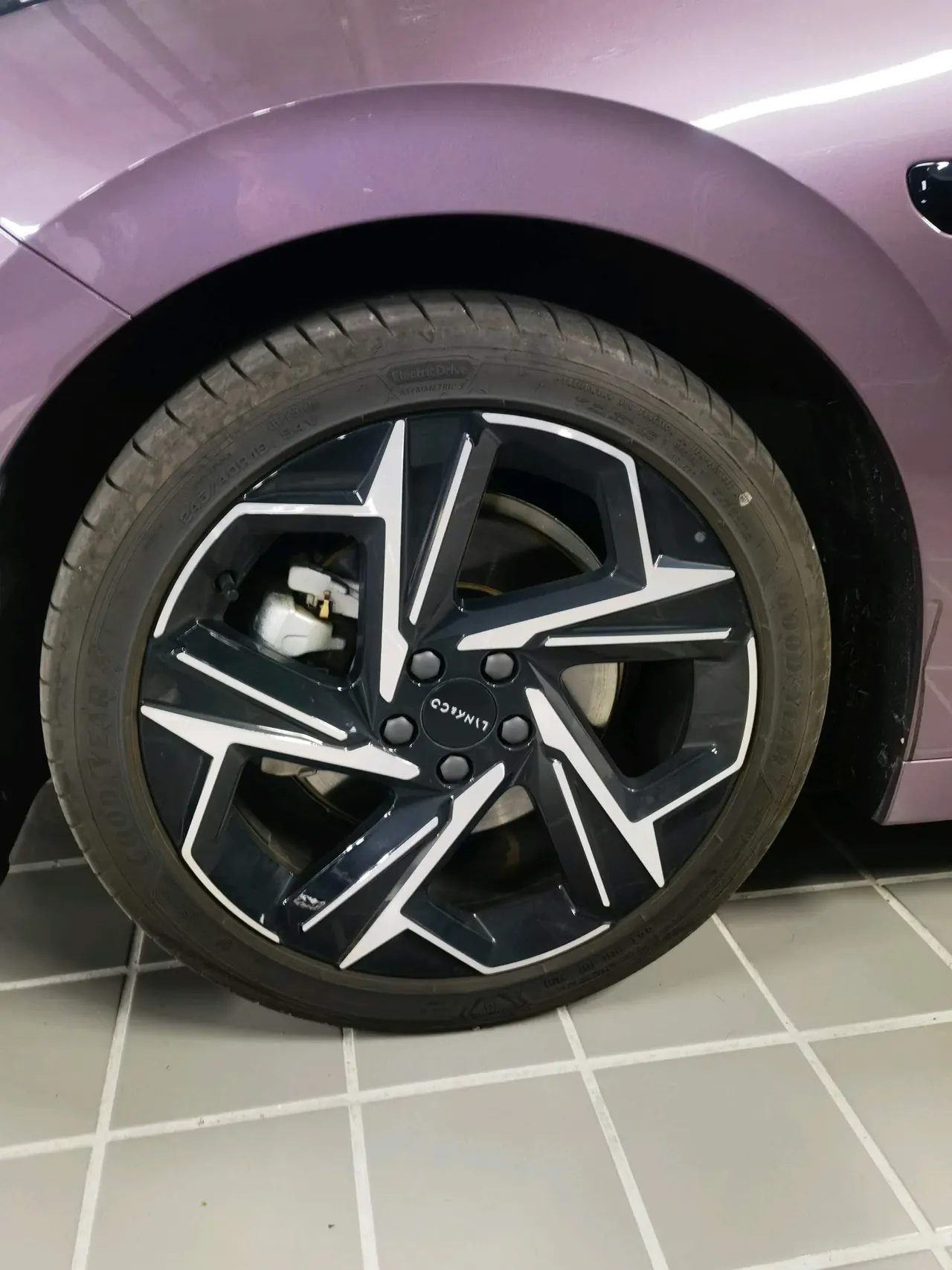 LYNK&amp;CO 2026 LYNK&amp;CO 07 EM-P 1.5T 126 Long Endurance Ultra H7 Automatic Gear 8