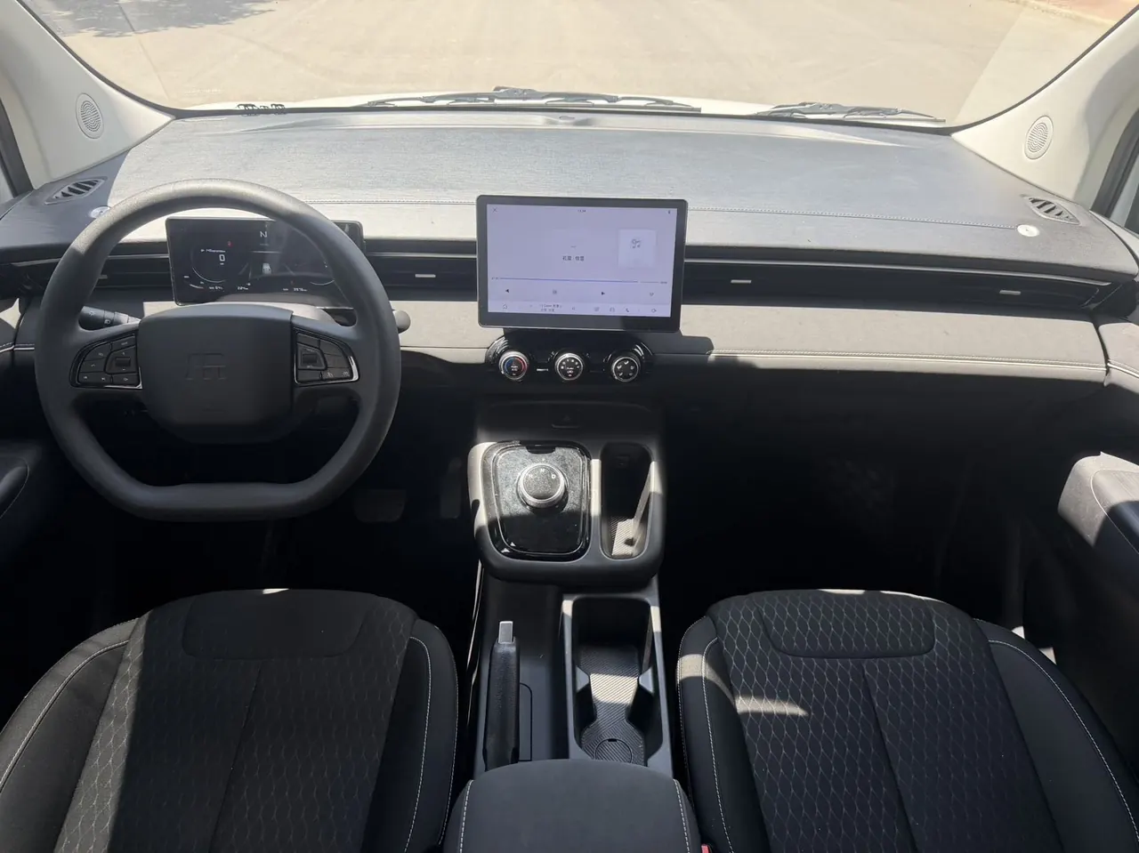 SRM 2026 Up V 6 350km Comfortable Automatic 5