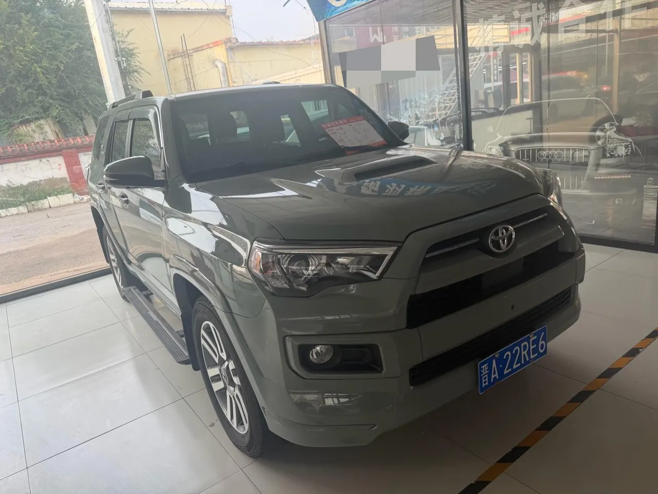 Toyota 4Runner (Imported) 2020 4Runner 4.0 Four-wheel Drive Automatic 3