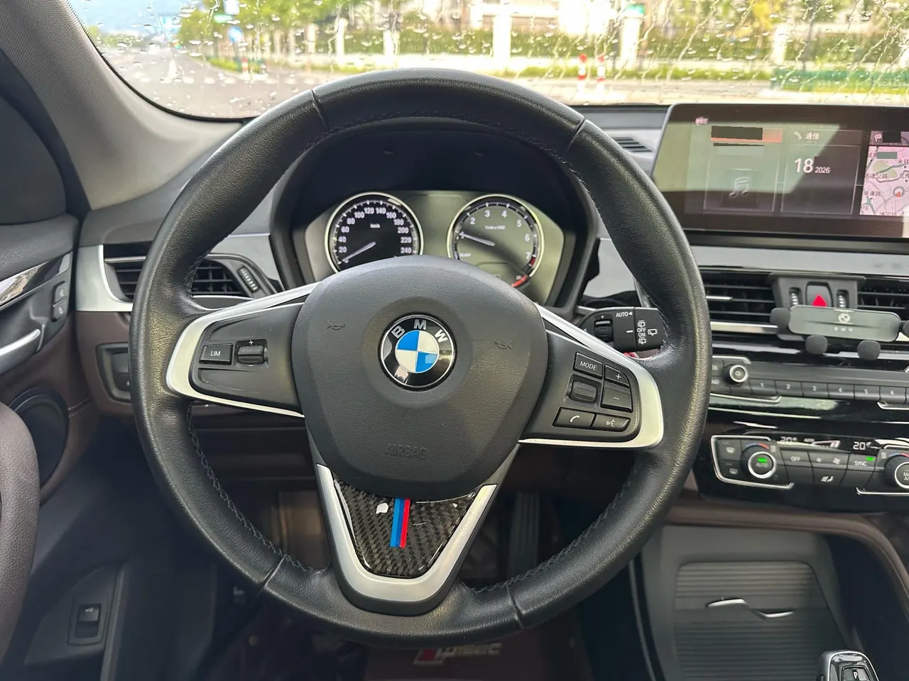 BMW 2020 X1 sDrive25Li 2.0T Leading Automatic Gear 11