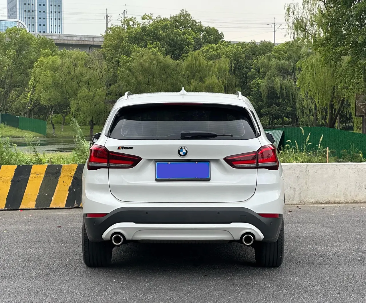 BMW 2020 X1 sDrive25Li 2.0T Leading Automatic Gear 15