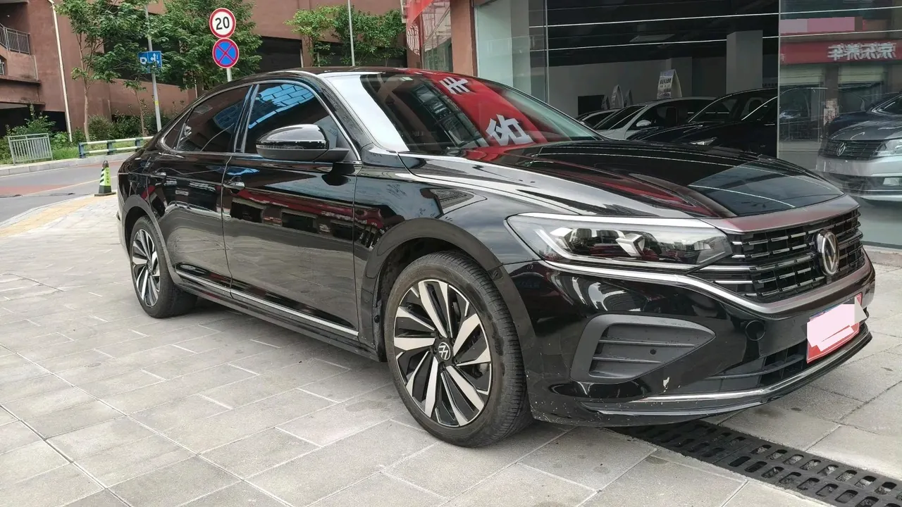 Volkswagen 2024 Passat 2.0TSI 330TSI Elite Edition Automatic 2