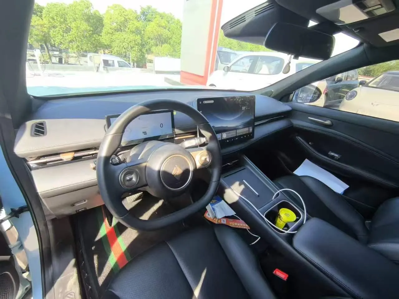 BaoJun 2024 Cloud Sea 600km Pure Electric Edition Automatic Gear 2
