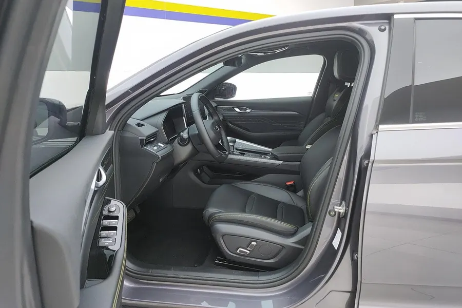 Geely 2023 Xingrui 1.5TD Kunlun Edition Automatic Gear 3