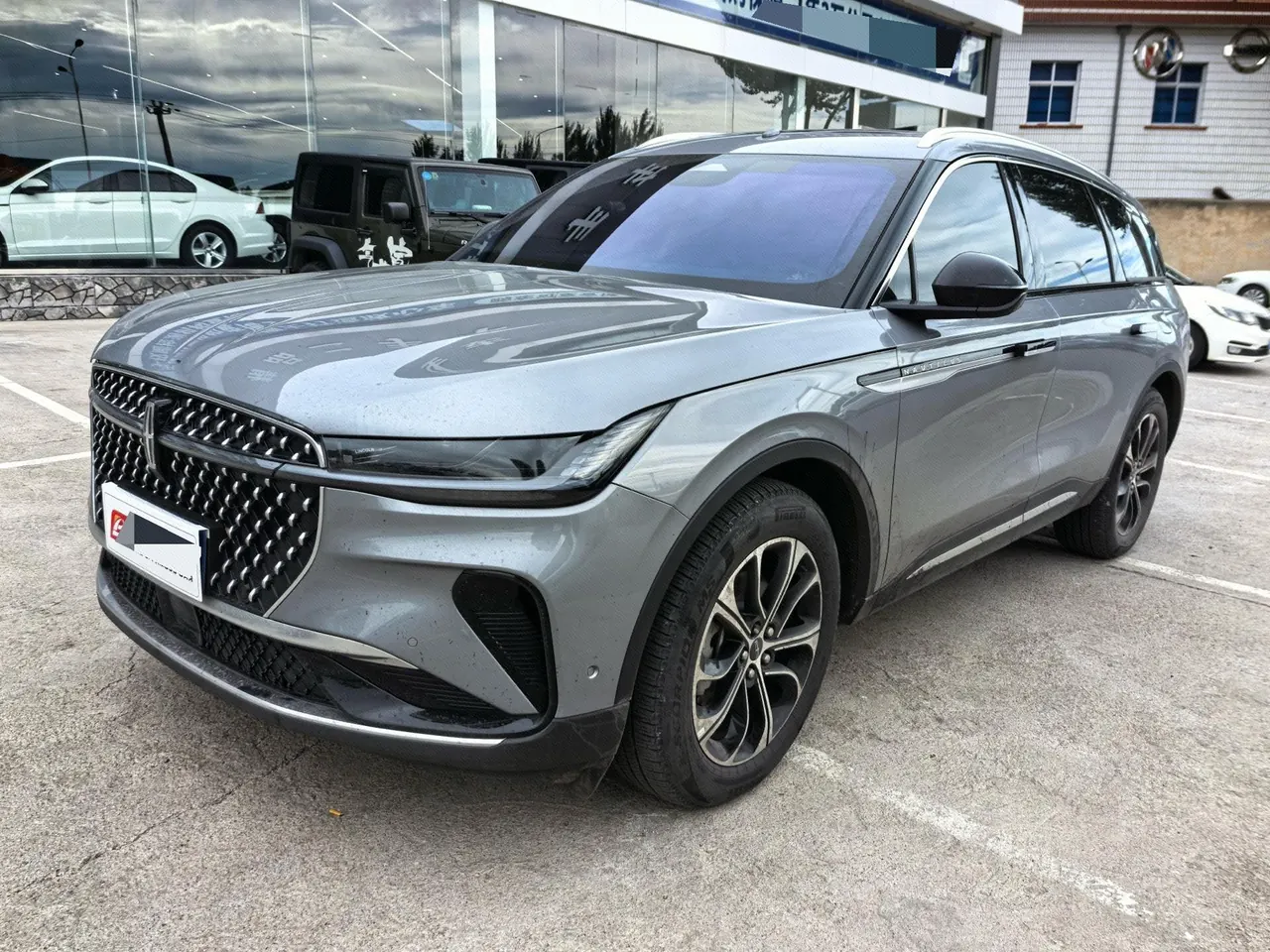Open image lightbox: Lincoln 2023 Voyager 2.0T 4-wheel drive Zunyi Edition Automatic Gear