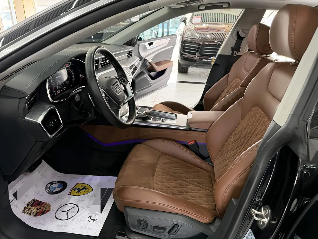 Audi 2024 A7L 2.0TFSI 45TFSI Quattro Luxury Automatic 5