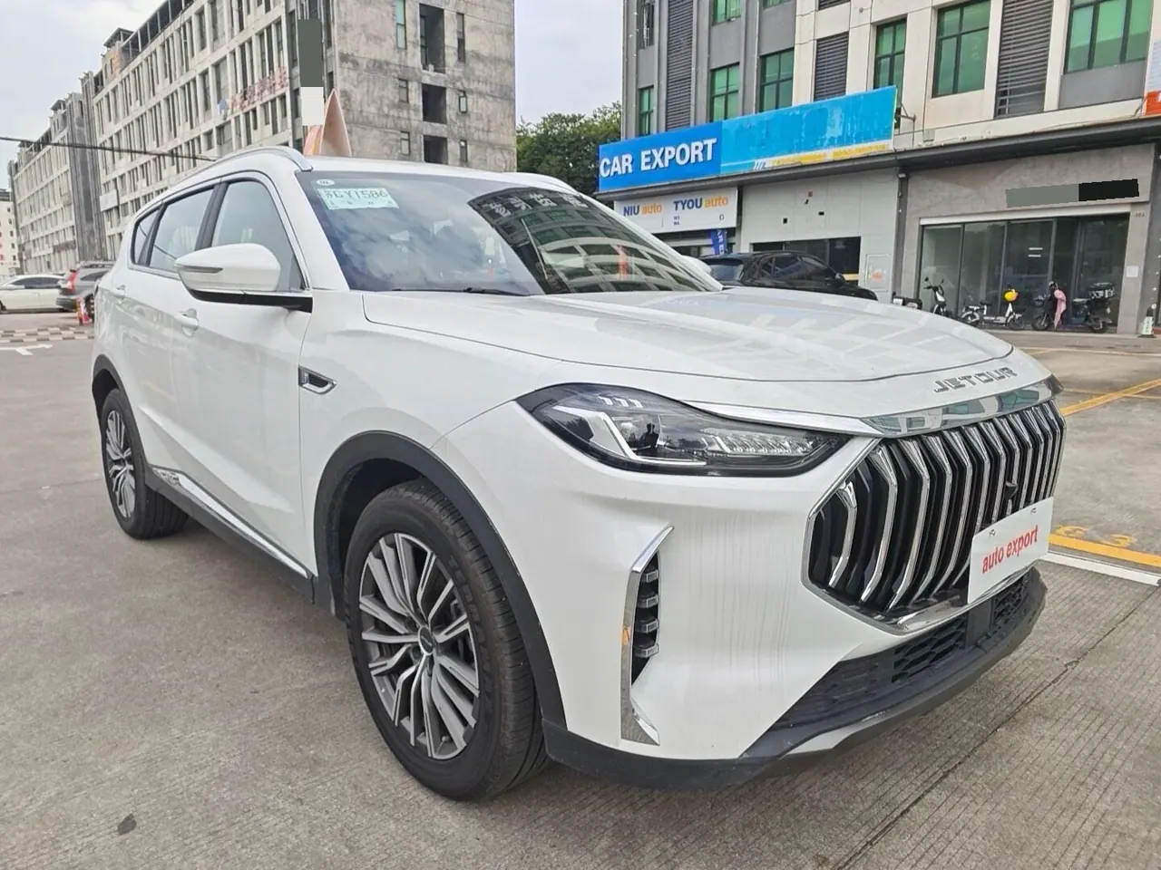 Jetour 2023 X70 PLUS 1.5T stepless self-improvement MAX5 automatic gear 3