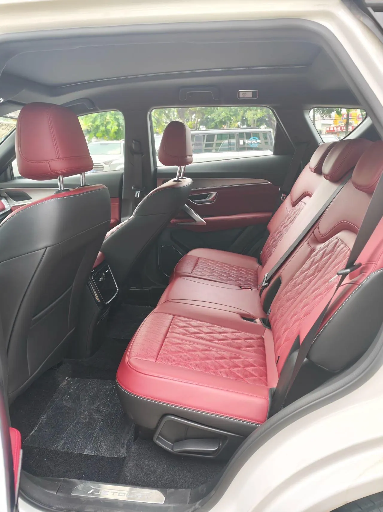 Jetour 2023 X70 PLUS 1.5T stepless self-improvement MAX5 automatic gear 9