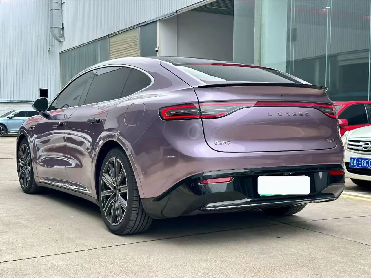 Intellectual 2024 R 7 667km Max automatic gear 4