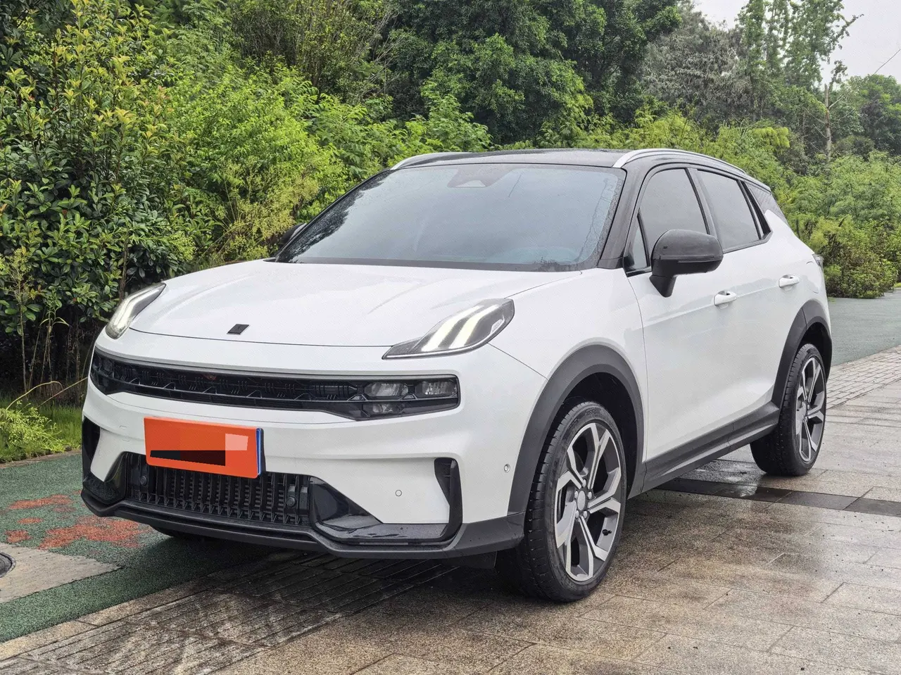 Open image lightbox: LYNK&CO 2023 LYNK&CO 06 1.5T Remix Jin Halo automatic gear