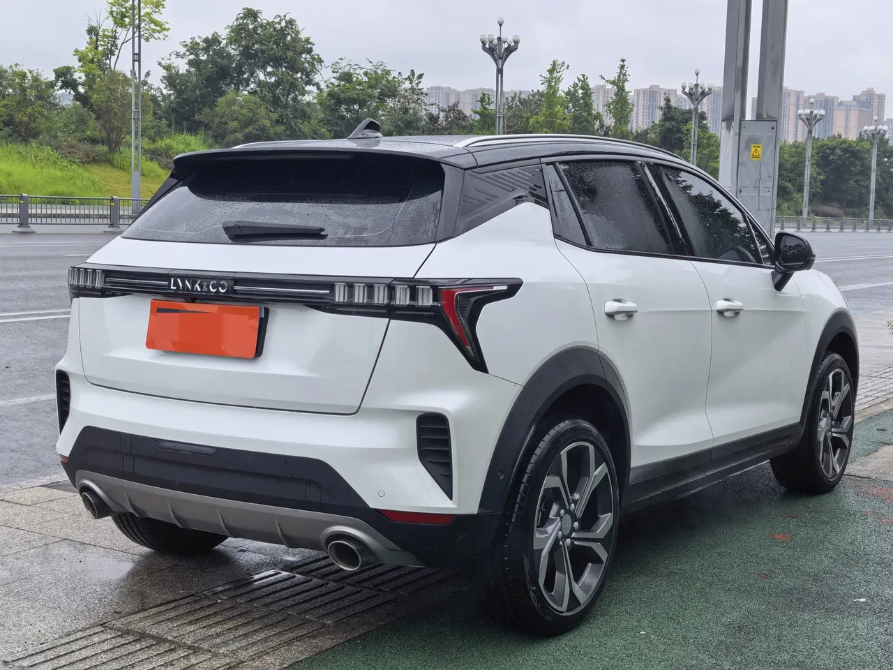 LYNK&amp;CO 2023 LYNK&amp;CO 06 1.5T Remix Jin Halo automatic gear 3