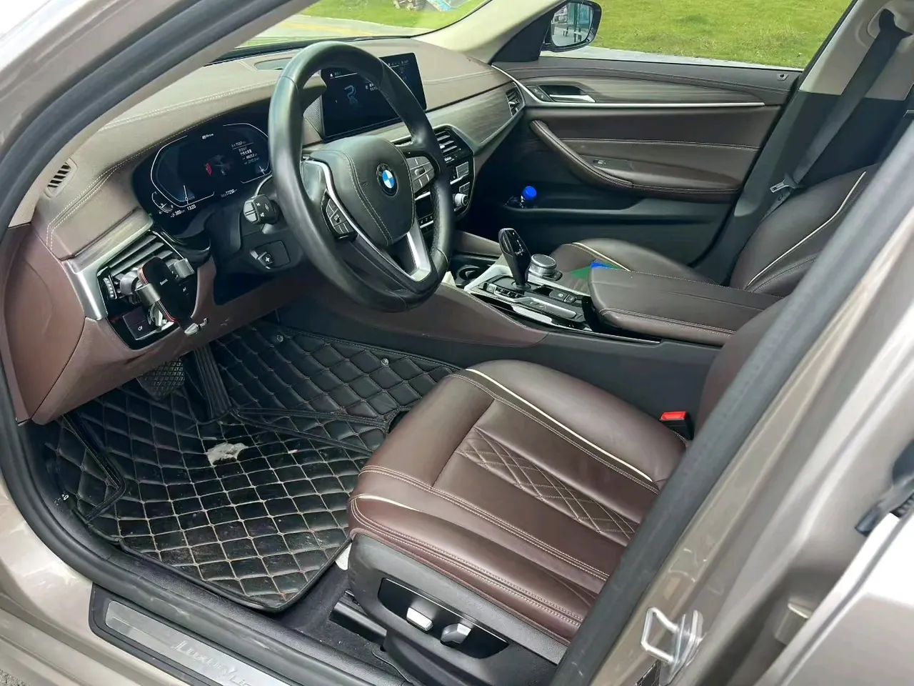 BMW 5 series new energy 2020 530Le 2.0T mileage upgraded luxury package automatic gear 2