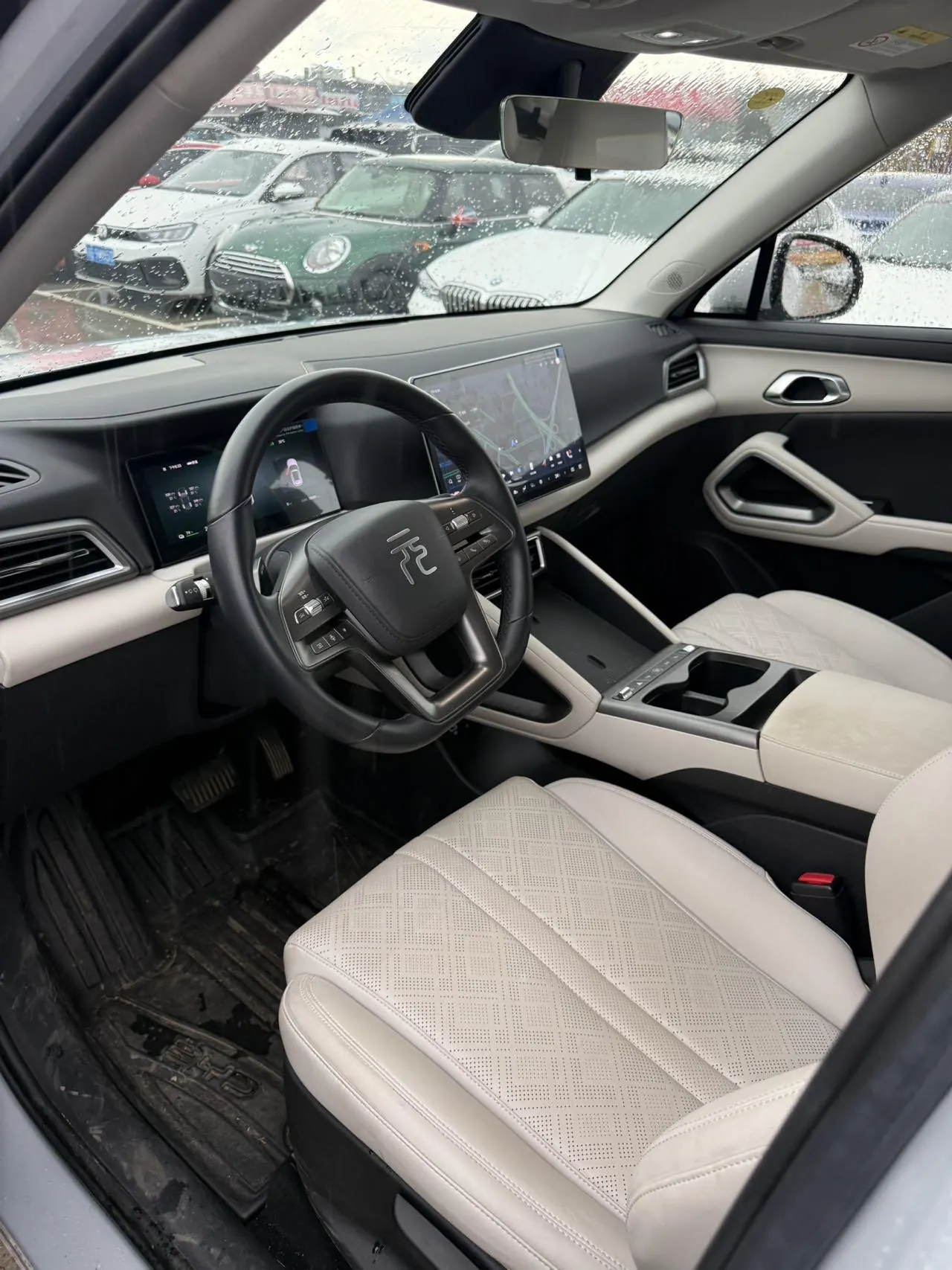 BYD 2025 Yuan UP Smart Driving 401KM Vital Automatic Gear 6