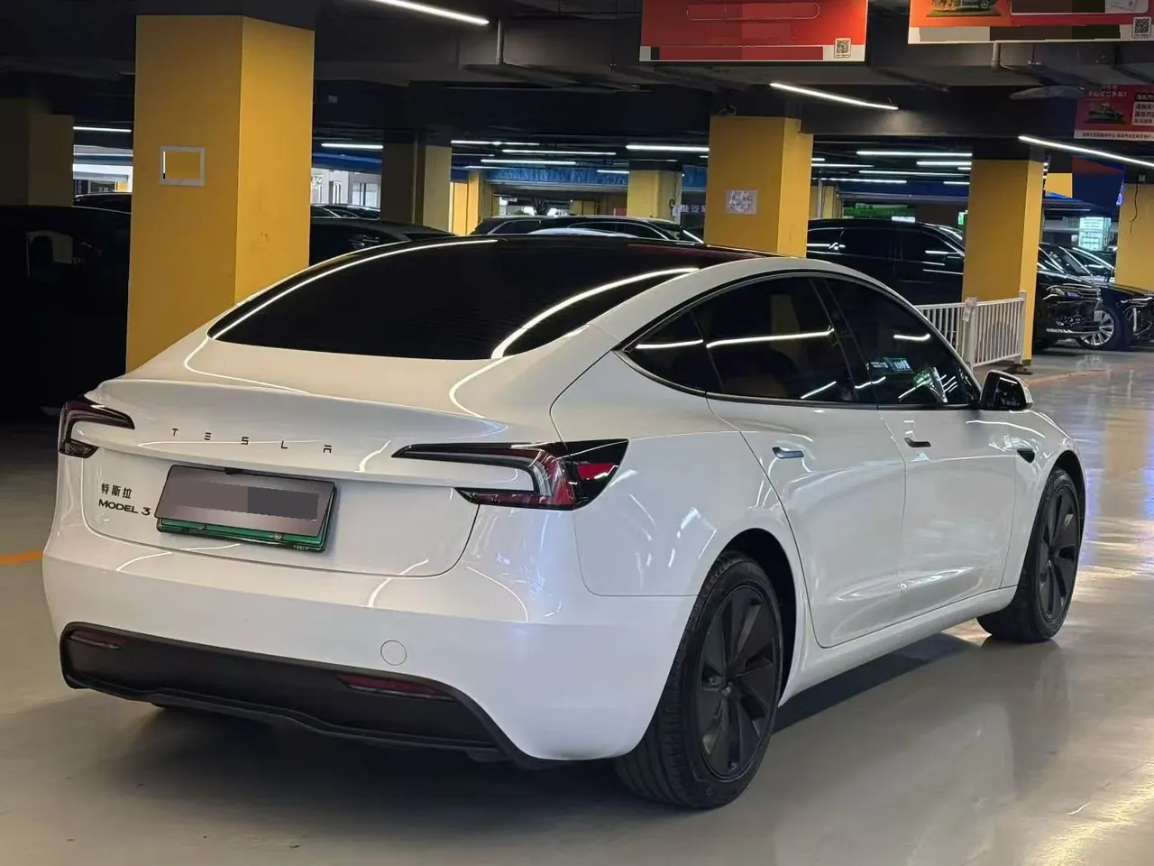 Tesla 2025 Model 3 Rear-Wheel-Drive Edition (facelift) Automatic Transmission 4